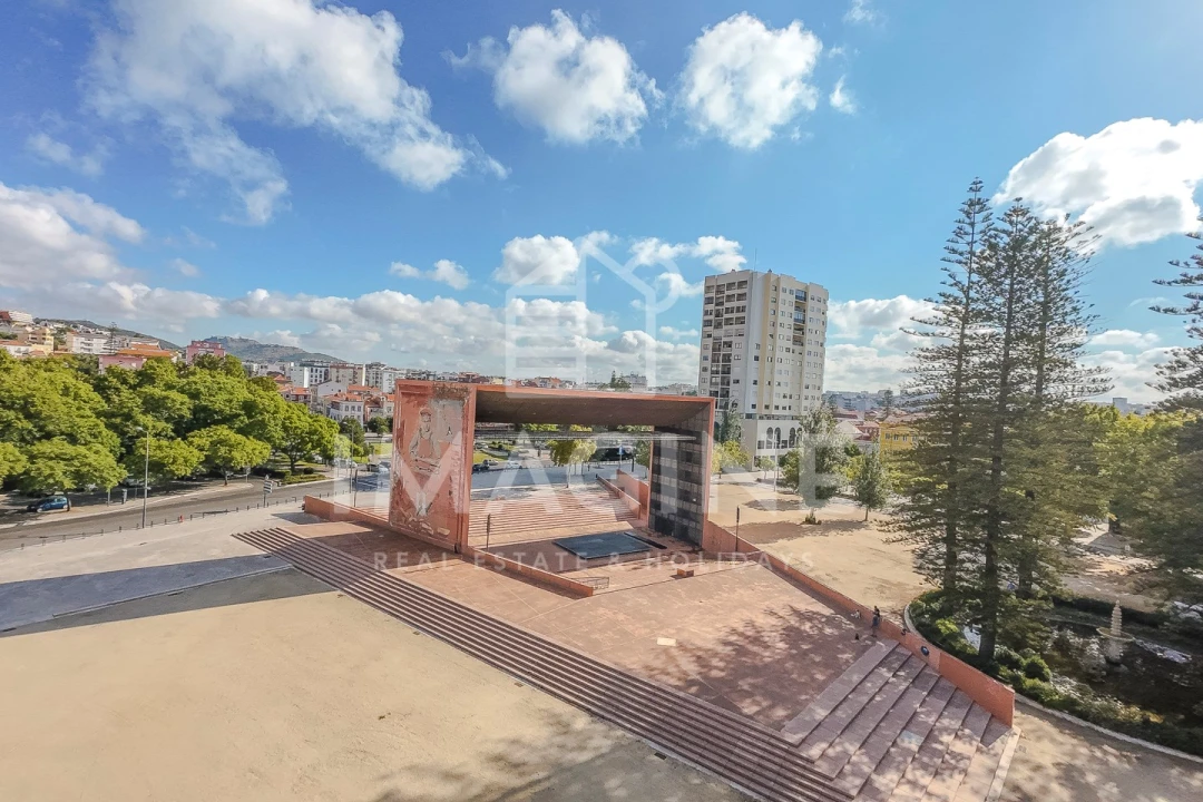 Apartamento T2 para Venda em União das Freguesias de Setúbal Foto 10