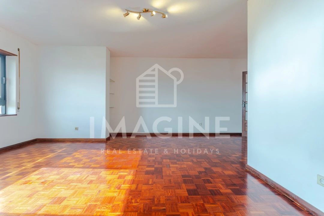 Apartamento T2 para Venda em União das Freguesias de Setúbal Foto 13