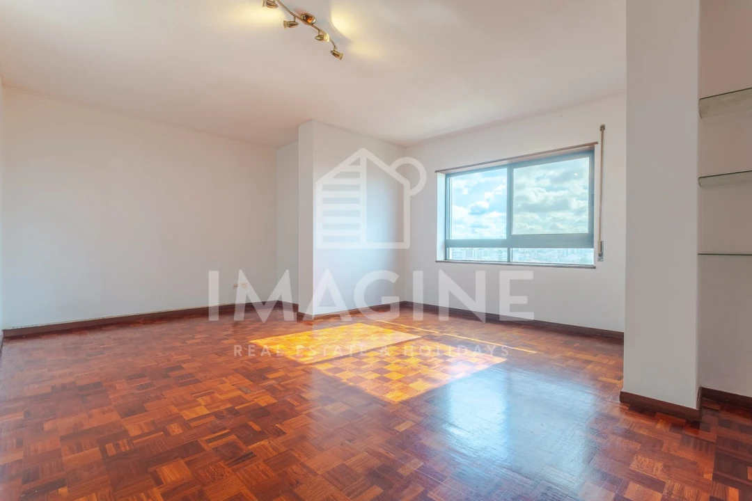 Apartamento T2 para Venda em União das Freguesias de Setúbal Foto 17
