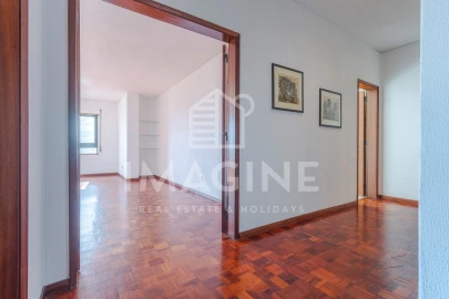 Apartamento T2 para Venda em União das Freguesias de Setúbal