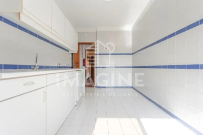 Apartamento T2 para Venda em União das Freguesias de Setúbal