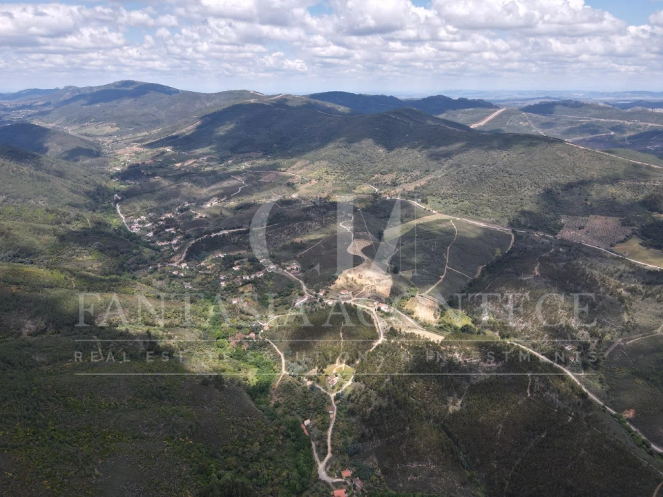 Terreno Misto para Venda em Reguengo e São Julião Foto 8