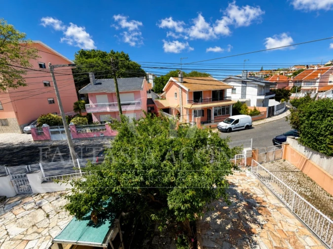 Moradia T2 para Venda em São Domingos de Rana Foto 17