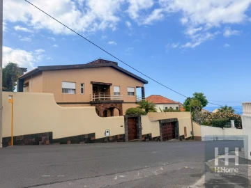 Moradia T3 para Venda em Funchal (Santa Maria Maior)