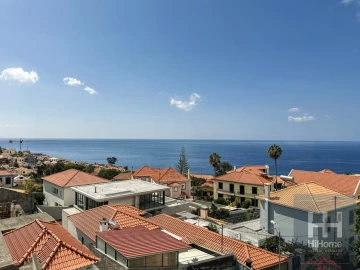 Moradia T3 para Venda em Funchal (Santa Maria Maior)