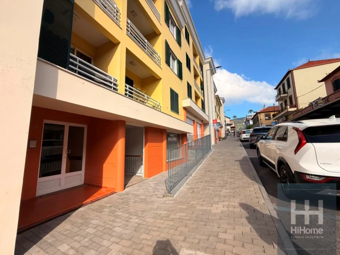 Loja para Arrendamento em Estreito de Camara de Lobos Foto 19