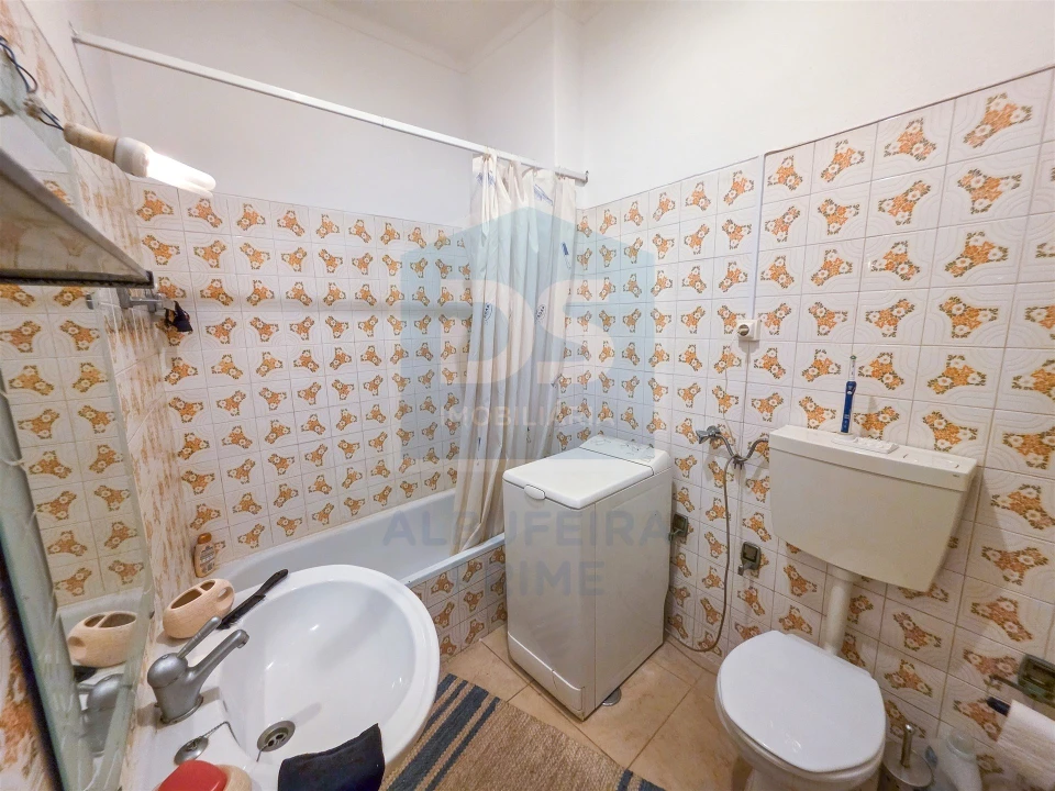 Apartamento T1 para Venda em Albufeira e Olhos de Água Foto 17