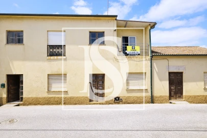 Moradia T3 para Venda em Samuel