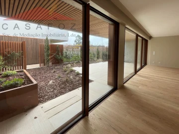 Moradia T3 para Venda em Aldoar, Foz do Douro e Nevogilde