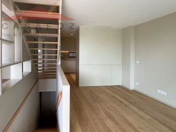 Moradia T3 para Venda em Aldoar, Foz do Douro e Nevogilde