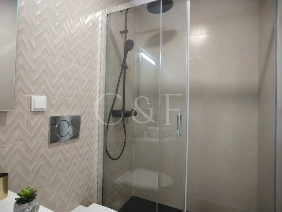 Apartamento T3 para Venda em Benfica Foto 5