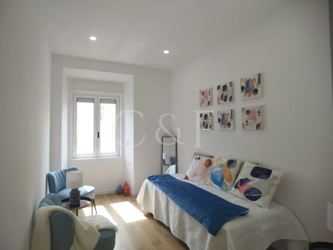 Apartamento T3 para Venda em Benfica Foto 2