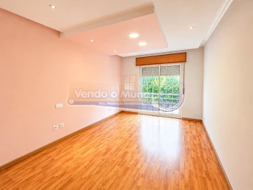 Apartamento T3 para Venda em Samora Correia