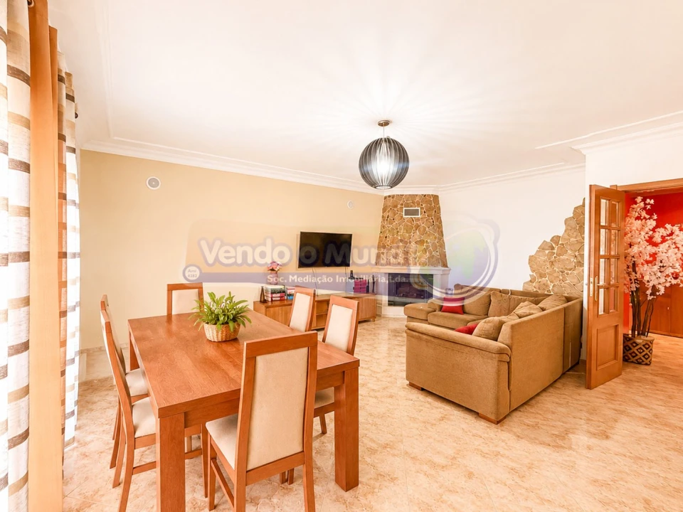 Apartamento T3 para Venda em Samora Correia Foto 4