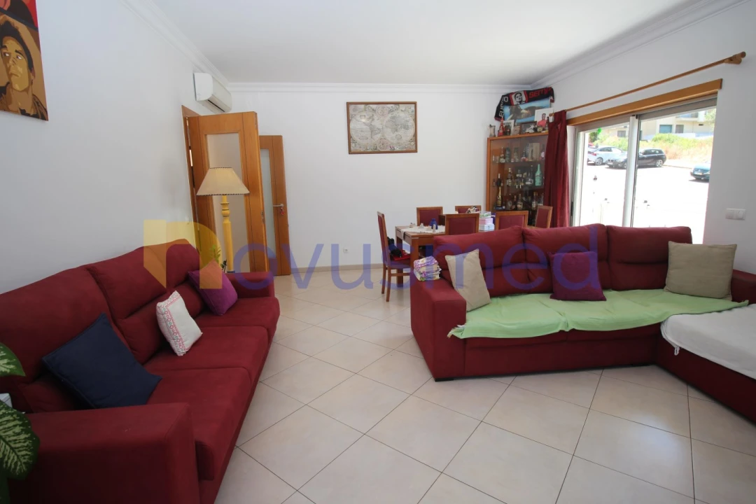 Apartamento T4 para Venda em Portimão Foto 9