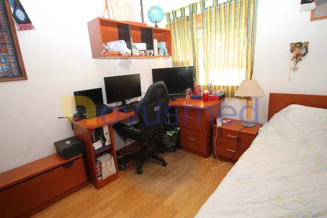 Apartamento T4 para Venda em Portimão Foto 22