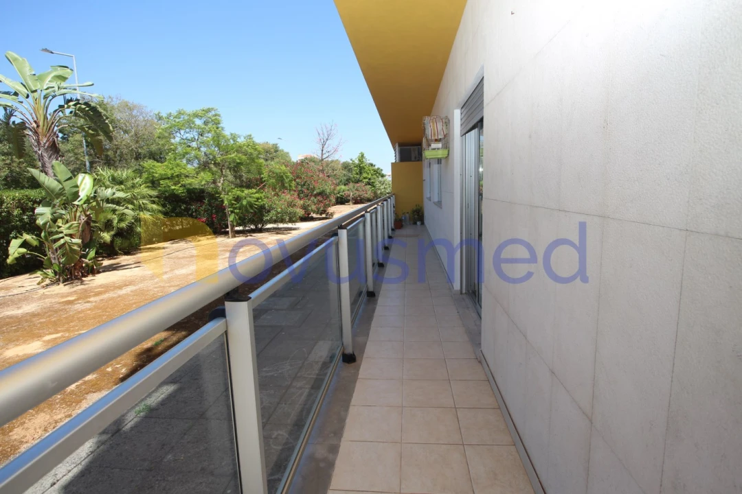 Apartamento T4 para Venda em Portimão Foto 14