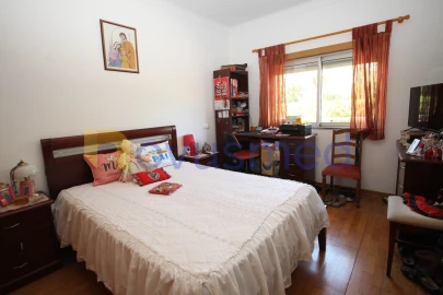 Apartamento T4 para Venda em Portimão