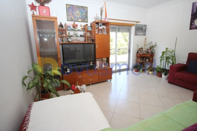 Apartamento T4 para Venda em Portimão