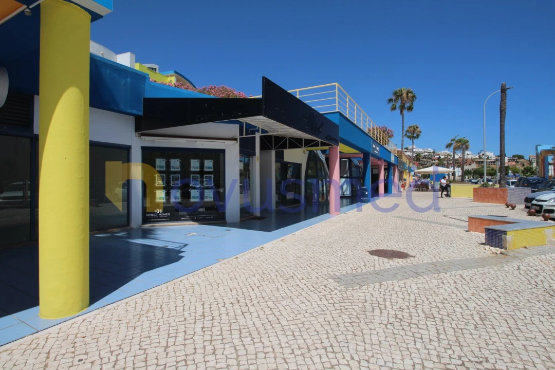 Loja para Arrendamento em Albufeira e Olhos de Água Foto 3
