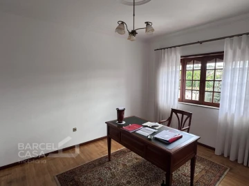 Moradia T4 para Venda em Varzea