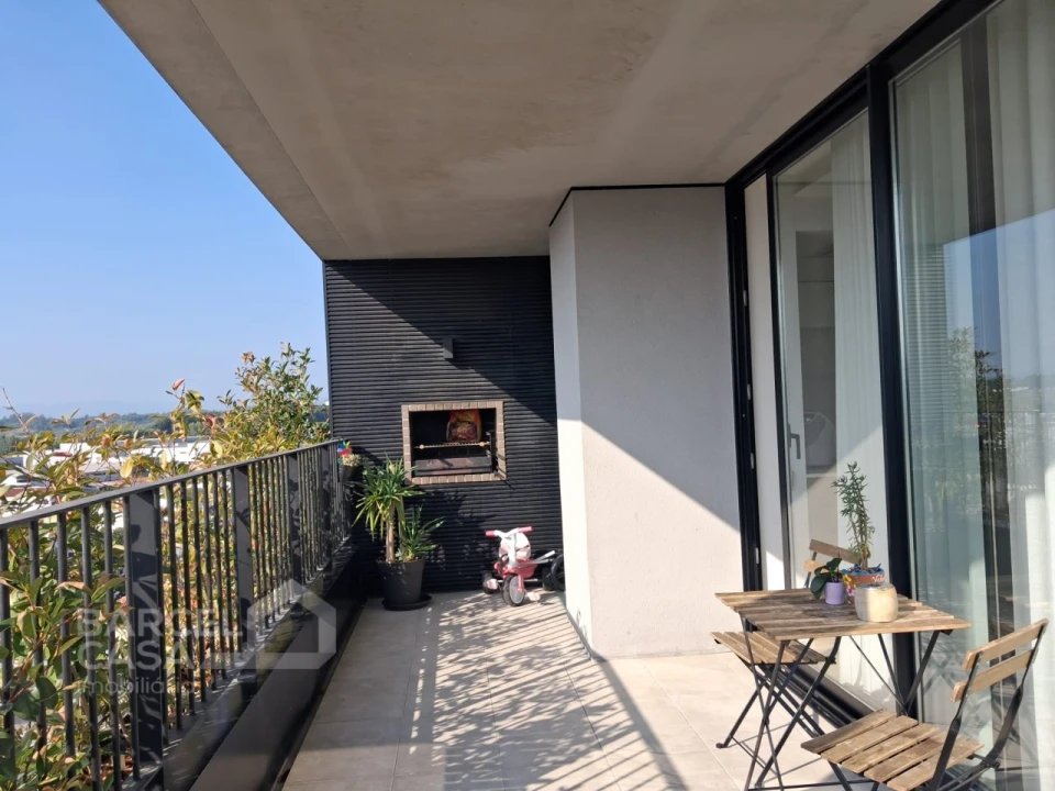 Apartamento T2 para Venda em Real, Dume e Semelhe Foto 14
