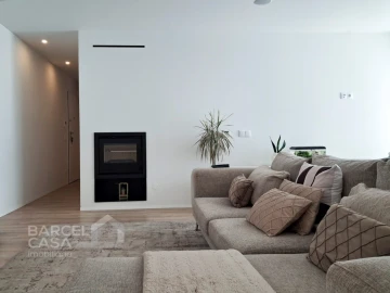 Apartamento T2 para Venda em Real, Dume e Semelhe