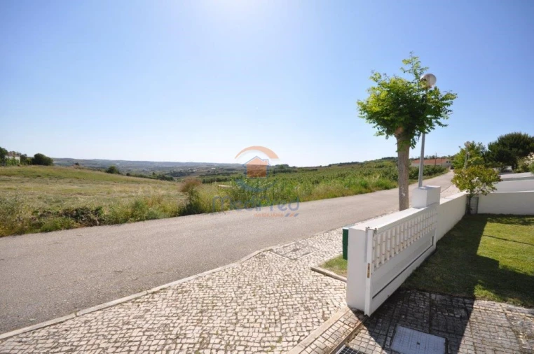 Moradia T3 para Venda em Lourinhã e Atalaia Foto 52