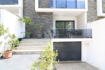 Moradia T3 para Venda em Gualtar