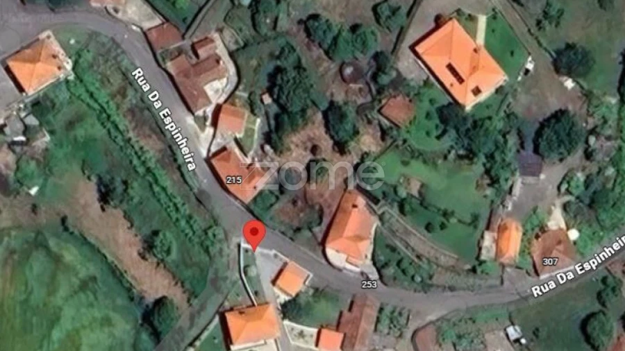 Moradia T4 para Venda em Paredes de Coura e Resende