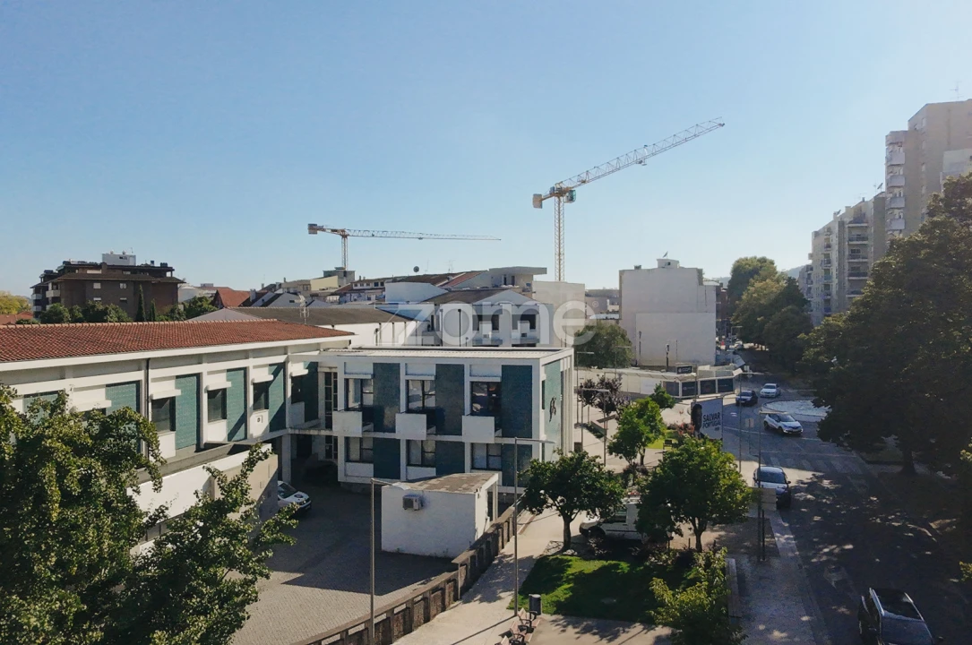 Apartamento T2 para Venda em Antas e Abade de Vermoim Foto 18