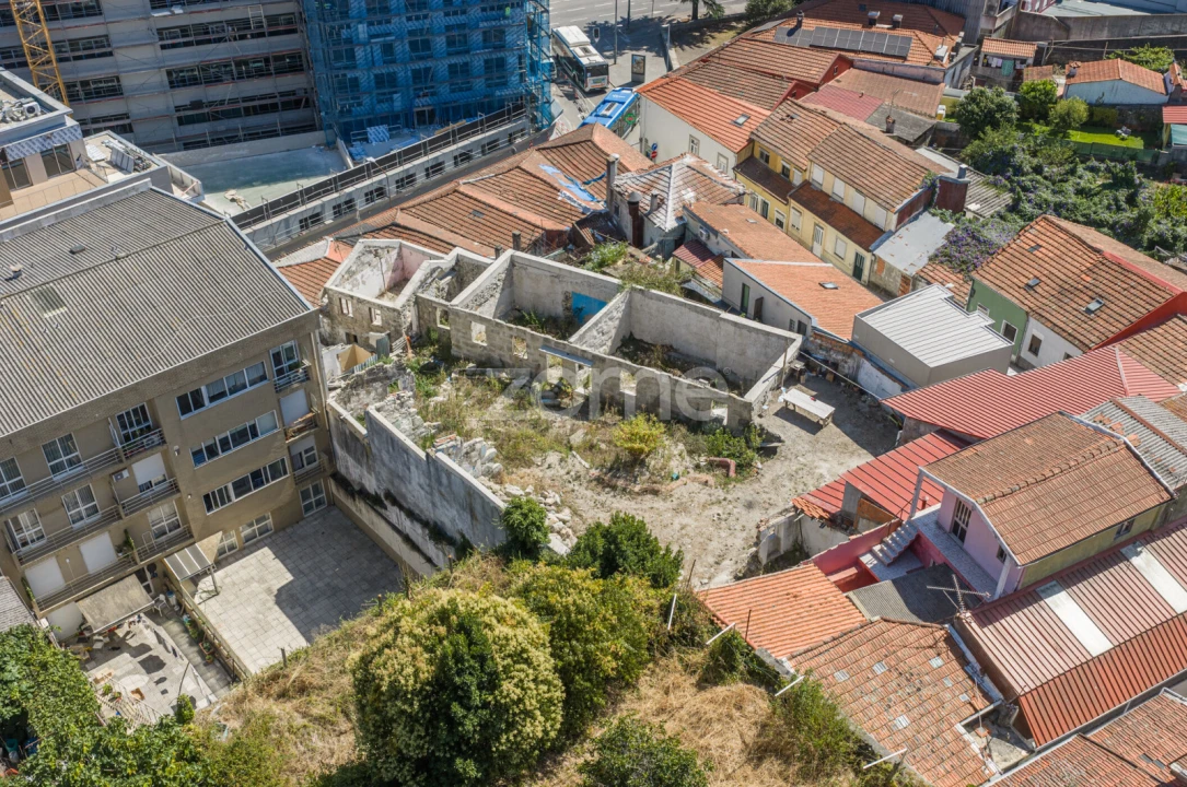 Moradia T1 para Venda em Campanhã Foto 4