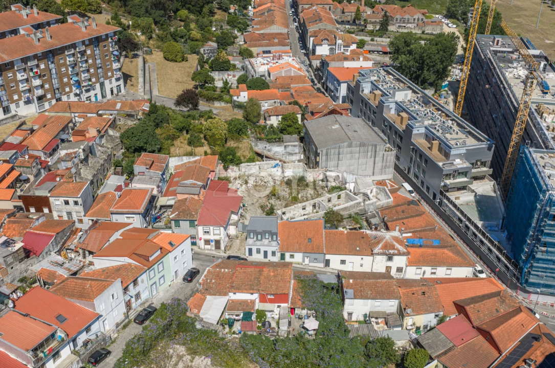 Moradia T1 para Venda em Campanhã Foto 6