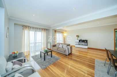 Apartamento T3 para Venda em São Vitor (Braga)