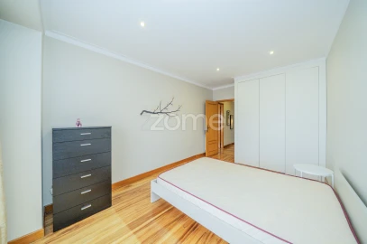 Apartamento T3 para Venda em São Vitor (Braga)
