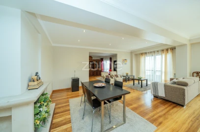 Apartamento T3 para Venda em São Vitor (Braga)