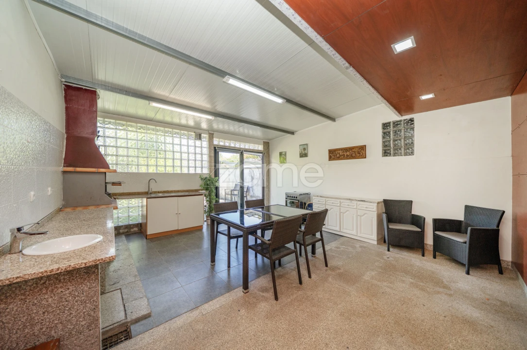 Moradia T4 para Venda em São Vitor (Braga) Foto 28