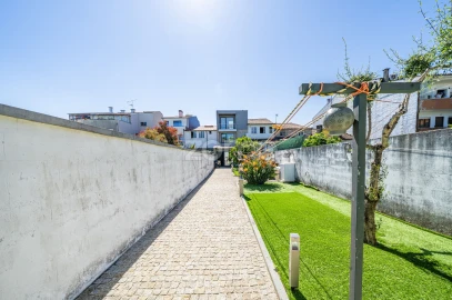Moradia T4 para Venda em São Vitor (Braga)