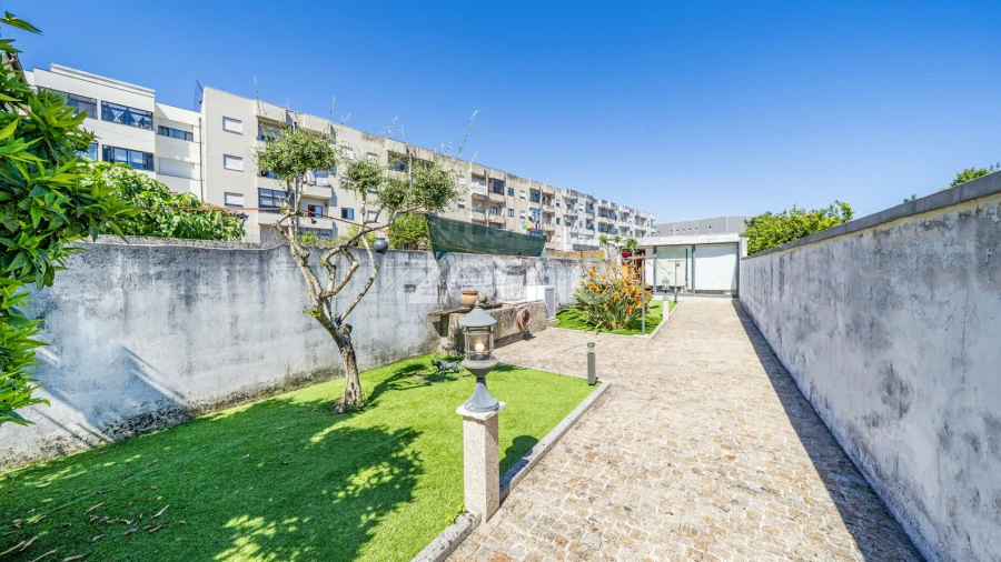 Moradia T4 para Venda em São Vitor (Braga)