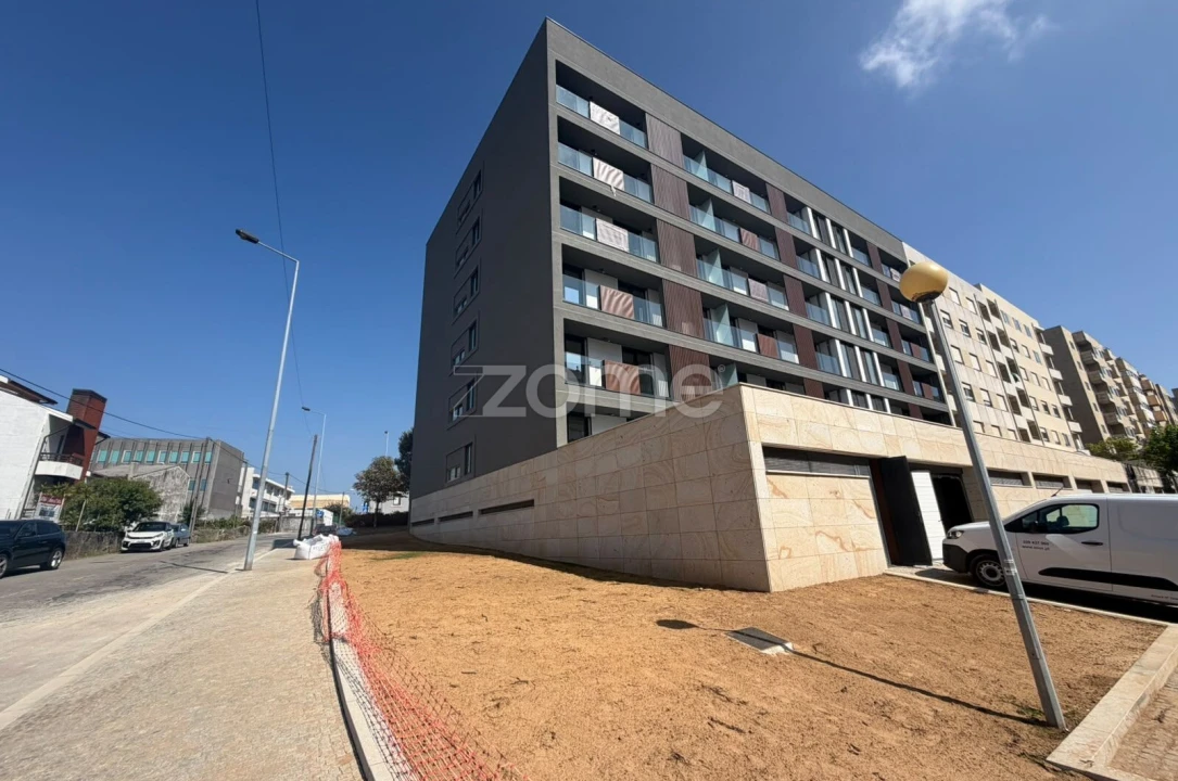 Apartamento T2 para Venda em Aguas Santas Foto 23