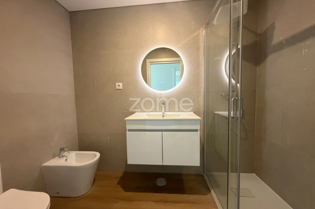 Apartamento T2 para Venda em Aguas Santas Foto 16