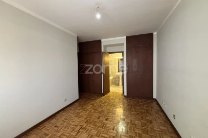 Apartamento T2 para Arrendamento em Cedofeita, Santo Ildefonso, Sé, Miragaia, São Nicolau e Vitória
