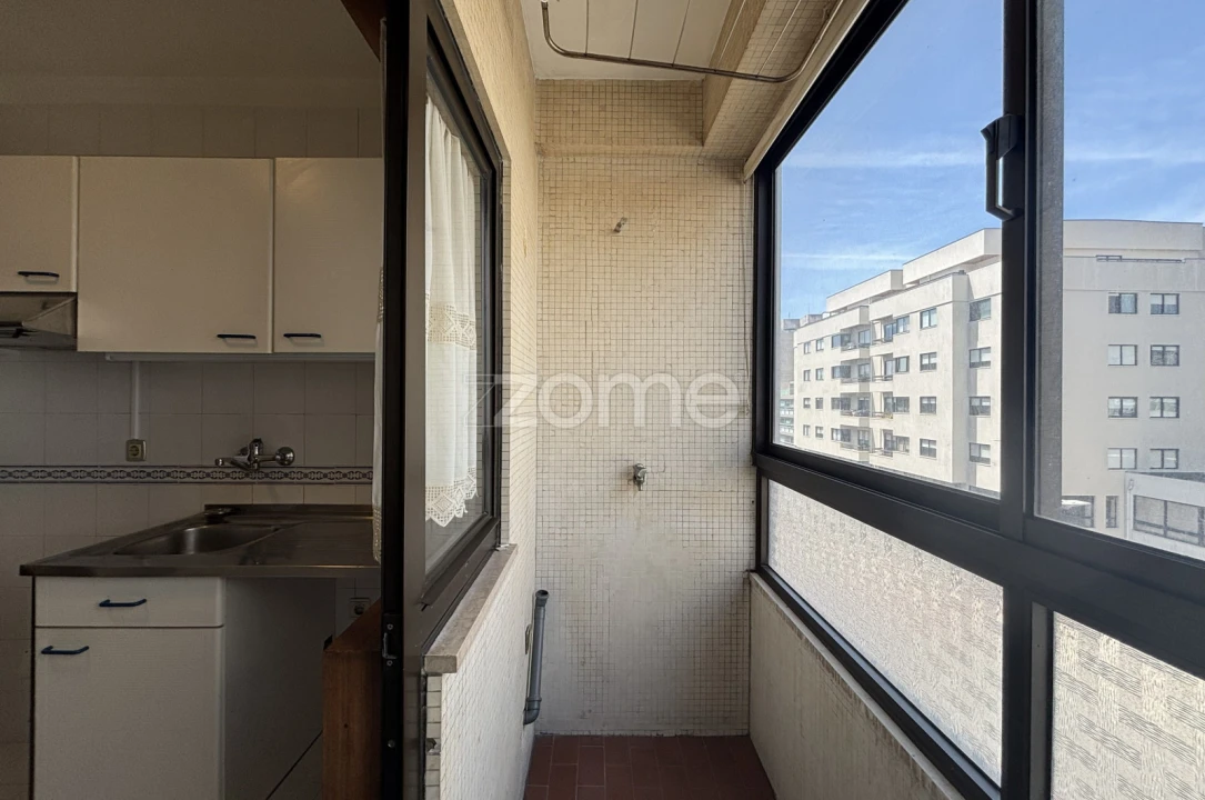 Apartamento T2 para Arrendamento em Cedofeita, Santo Ildefonso, Sé, Miragaia, São Nicolau e Vitória Foto 6