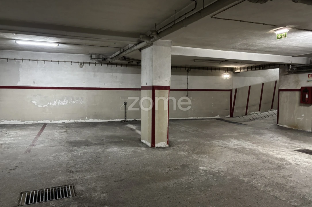 Apartamento T2 para Arrendamento em Cedofeita, Santo Ildefonso, Sé, Miragaia, São Nicolau e Vitória Foto 19