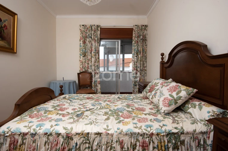 Apartamento T3 para Arrendamento em Charneca de Caparica e Sobreda Foto 10