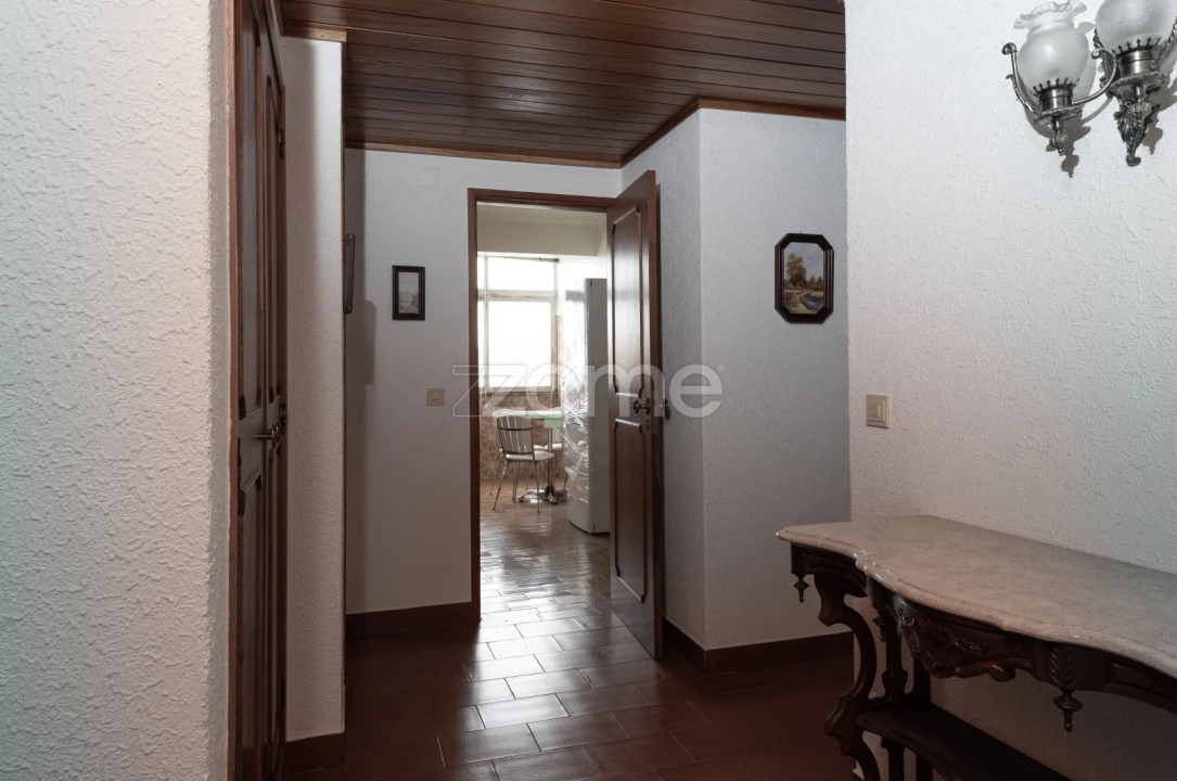 Apartamento T3 para Arrendamento em Charneca de Caparica e Sobreda Foto 3