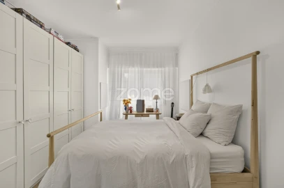 Apartamento T1 para Venda em Massamá e Monte Abraão
