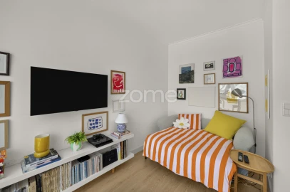 Apartamento T1 para Venda em Massamá e Monte Abraão