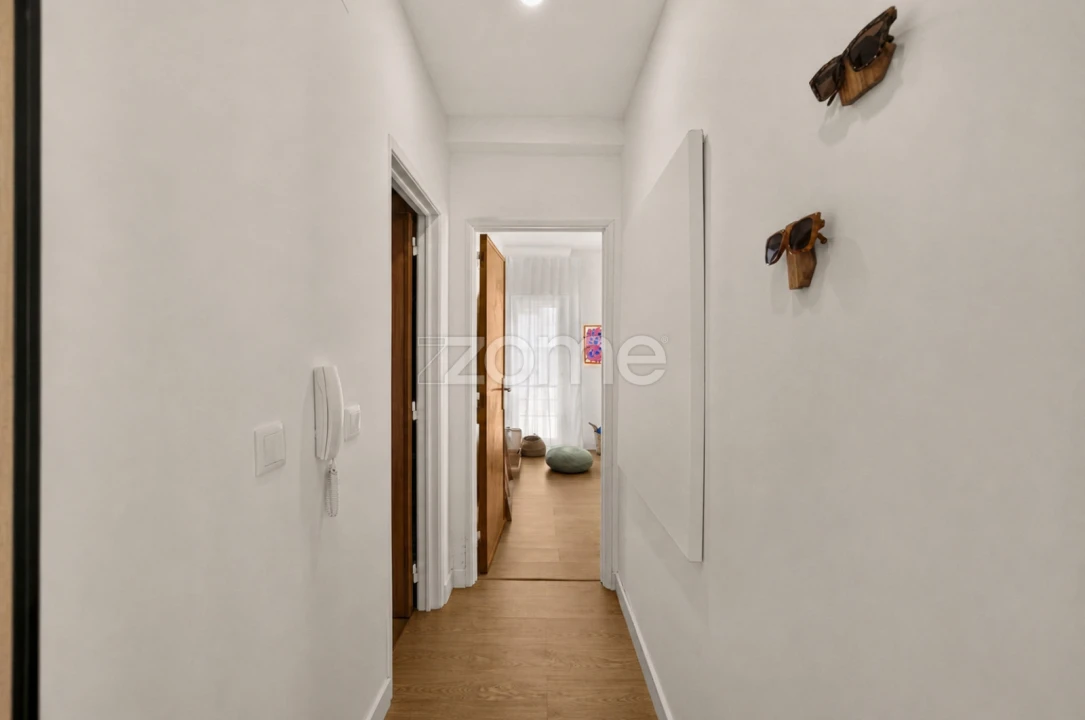 Apartamento T1 para Venda em Massamá e Monte Abraão Foto 12