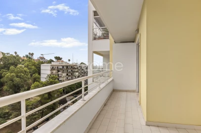 Apartamento T2 para Arrendamento em Alcabideche